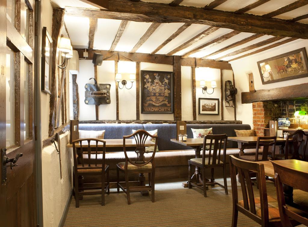 The Green Dragon Marlborough Dış mekan fotoğraf